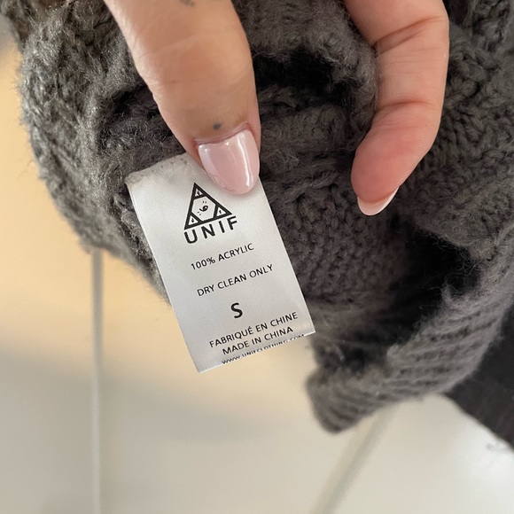 Urban Outfitters x UNIF chunky cable knit sweater - Picture 8 of 9